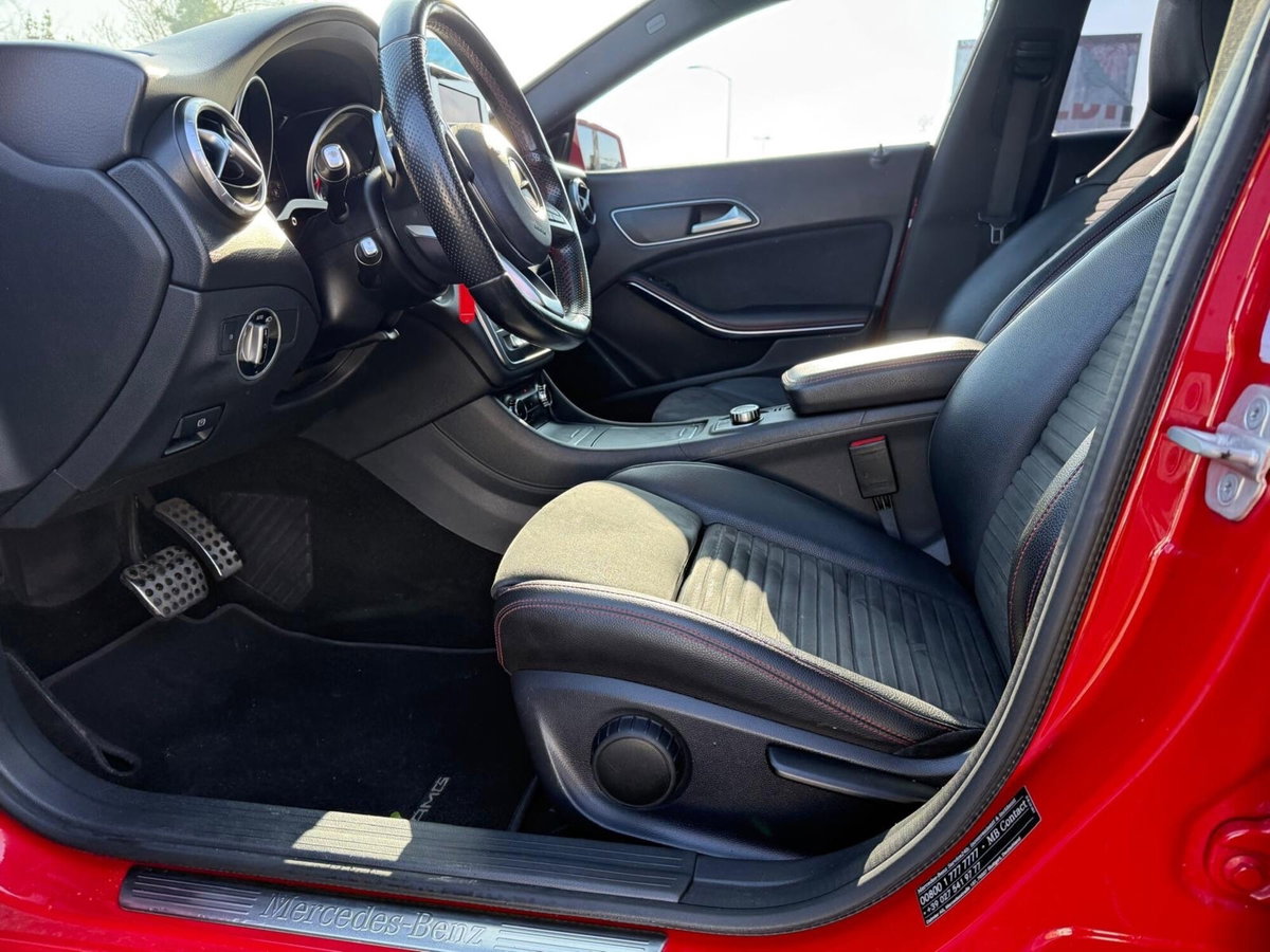 Mercedes-Benz CLA 220 d 4Matic Automatic Premium (7)