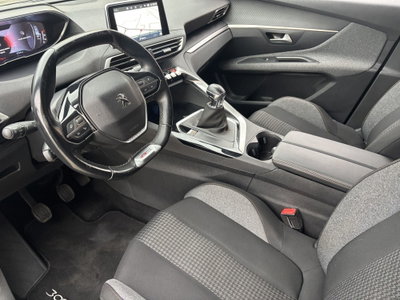 Peugeot 3008 BlueHDi 130 S&S Crossway (11)