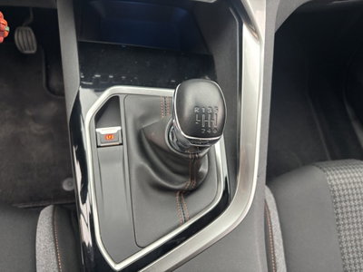 Peugeot 3008 BlueHDi 130 S&S Crossway (13)
