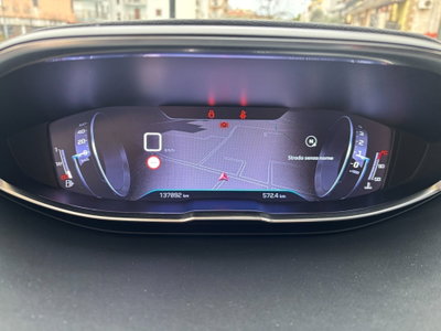 Peugeot 3008 BlueHDi 130 S&S Crossway (15)