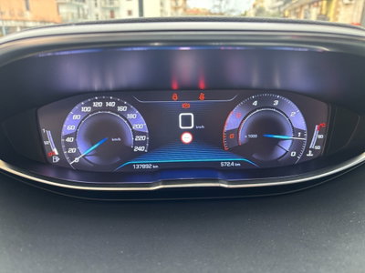 Peugeot 3008 BlueHDi 130 S&S Crossway (16)