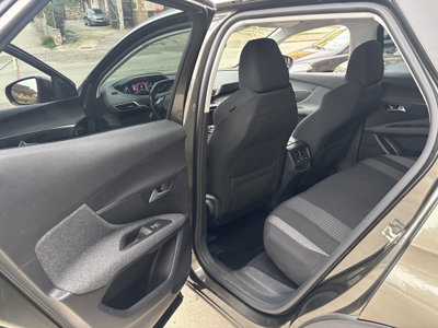 Peugeot 3008 BlueHDi 130 S&S Crossway (17)