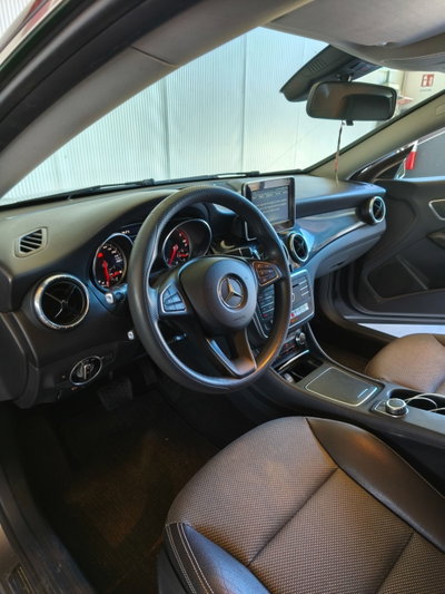 Mercedes-Benz CLA 200 d 4Matic Automatic Premium (11)