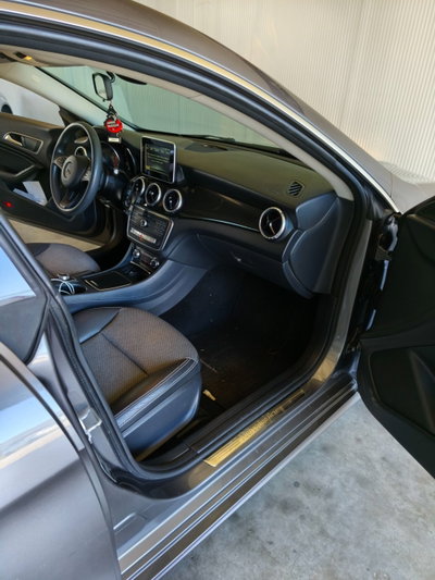 Mercedes-Benz CLA 200 d 4Matic Automatic Premium (14)