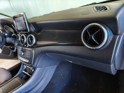 Mercedes-Benz CLA 200 d 4Matic Automatic Premium (15)