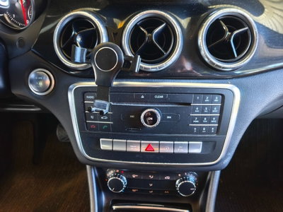 Mercedes-Benz CLA 200 d 4Matic Automatic Premium (18)