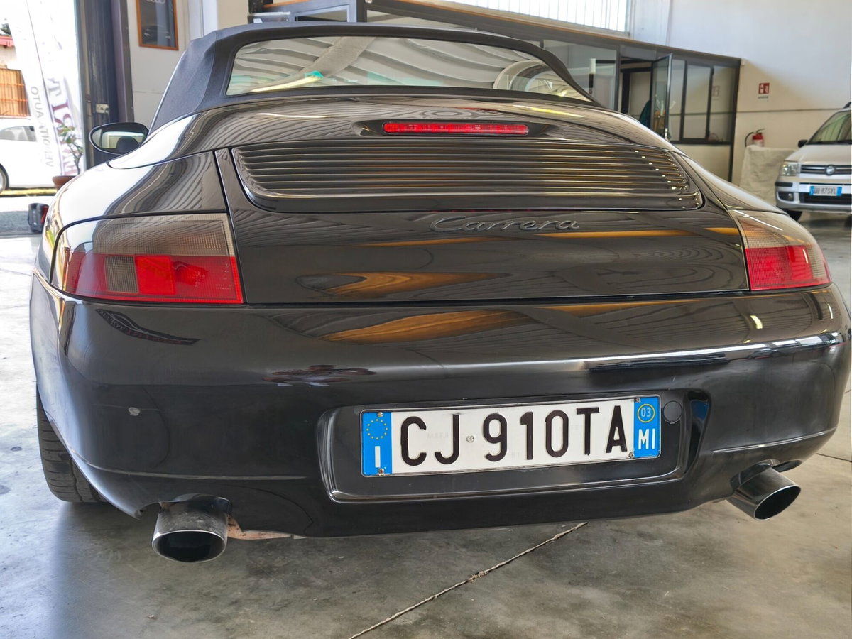 Porsche 911 Cabrio Carrera cat (5)