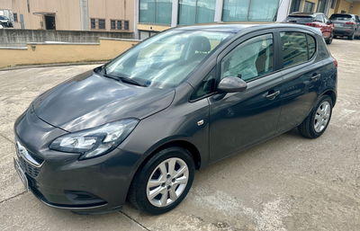 Opel Corsa 1.4 90CV GPL Tech 5 porte n-Joy usata