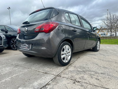 Opel Corsa 1.4 90CV GPL Tech 5 porte n-Joy (8)