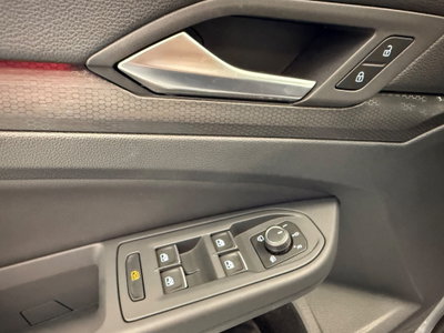 Volkswagen Golf 2.0 TSI GTI DSG (12)