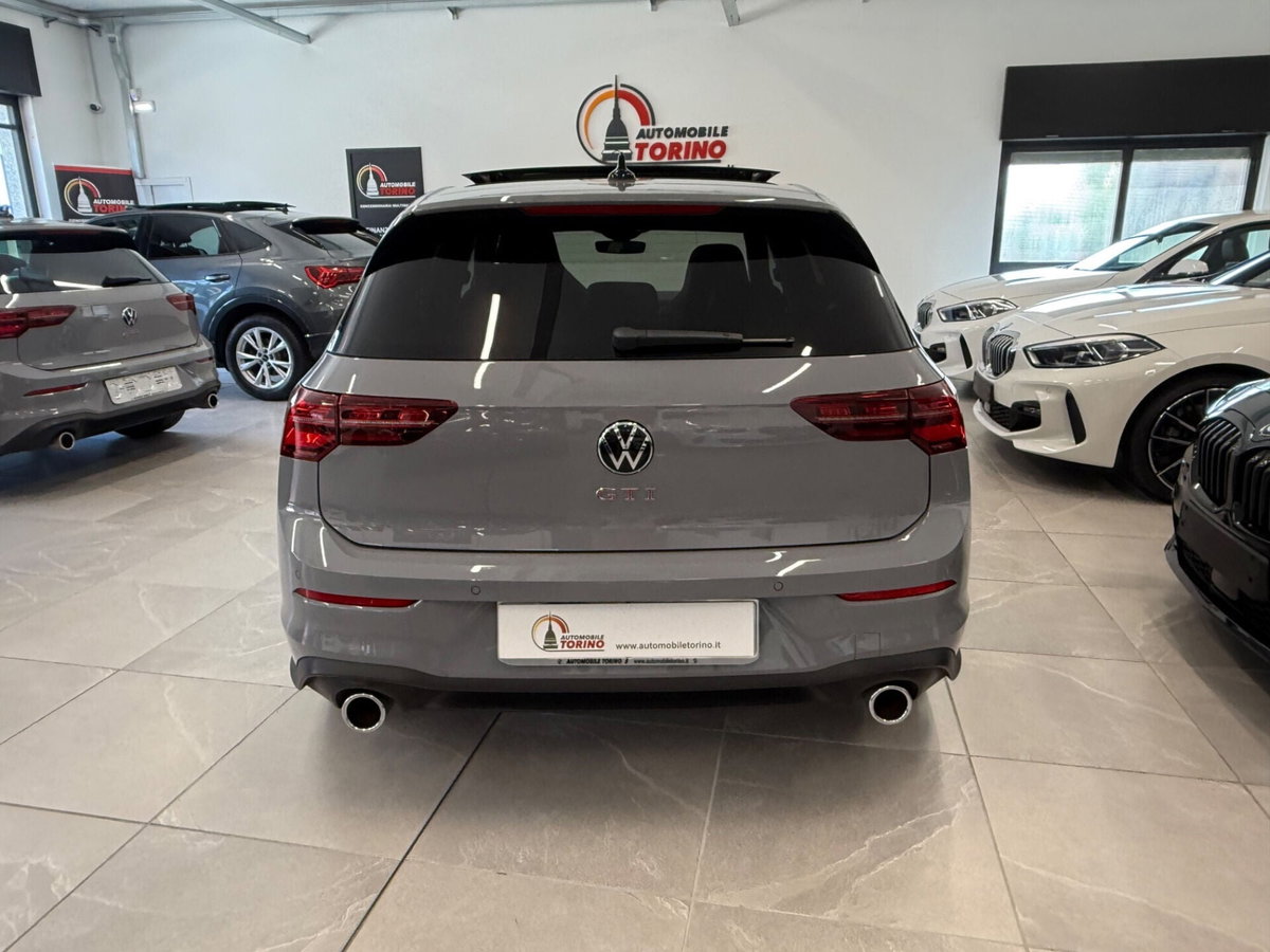 Volkswagen Golf 2.0 TSI GTI DSG (5)