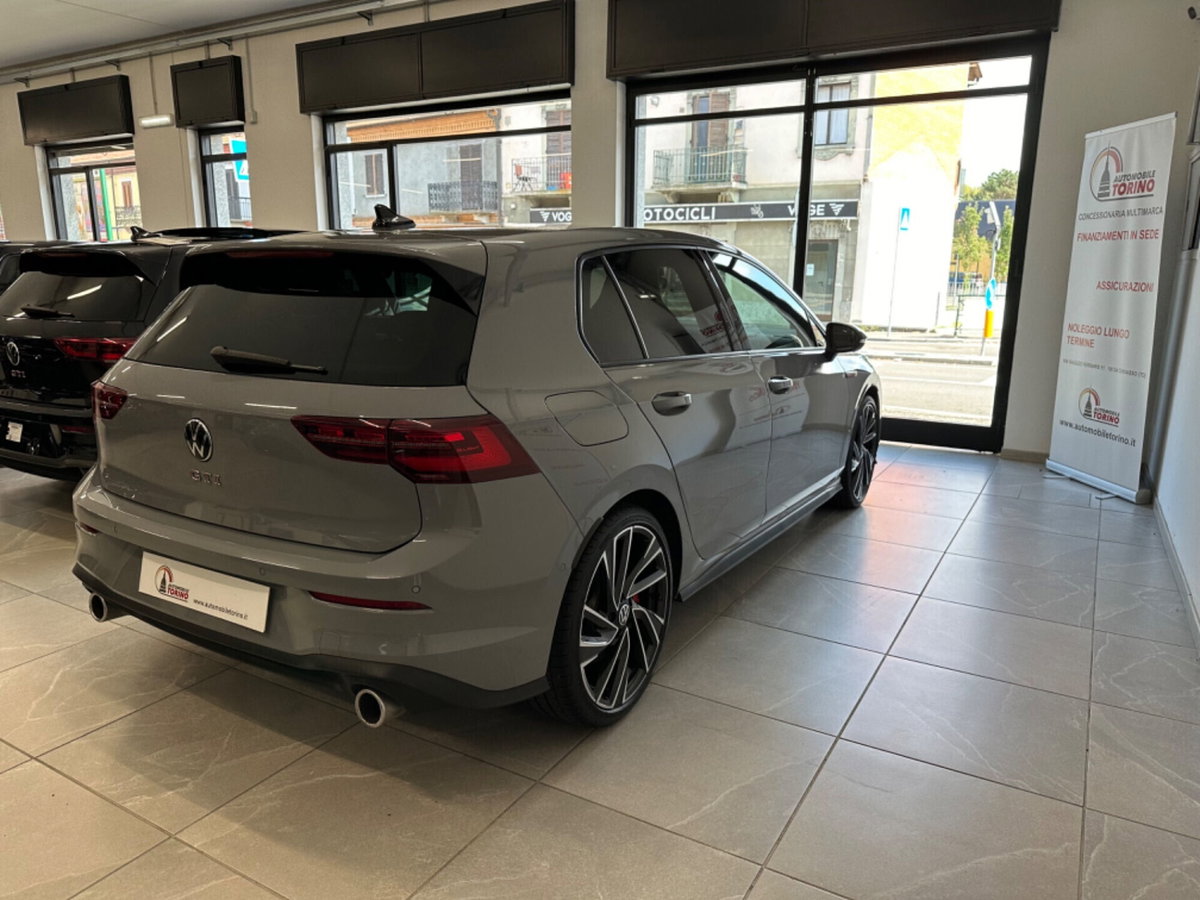 Volkswagen Golf 2.0 TSI GTI DSG (4)