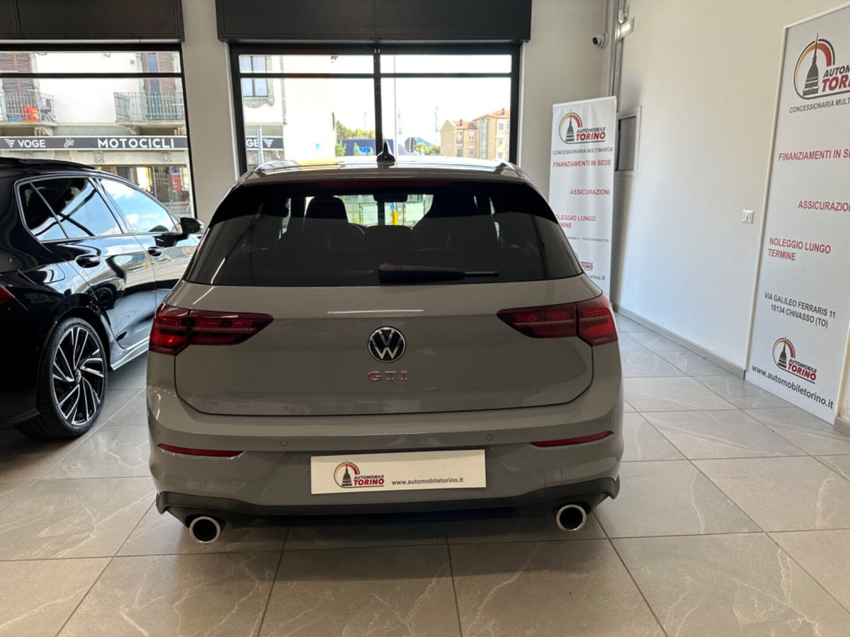 Volkswagen Golf 2.0 TSI GTI DSG (5)