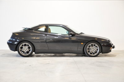 Alfa Romeo Gtv 2.0i V6 turbo cat (8)