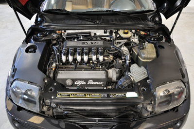 Alfa Romeo Gtv 2.0i V6 turbo cat (9)