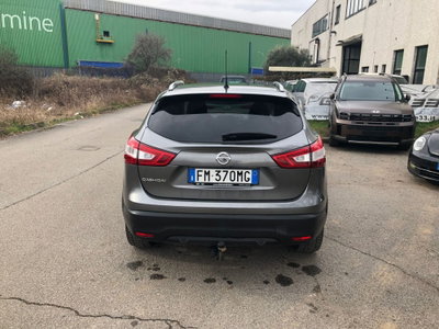 Nissan Qashqai 1.6 dCi 2WD N-Connecta (5)