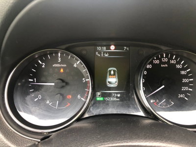 Nissan Qashqai 1.6 dCi 2WD N-Connecta (8)