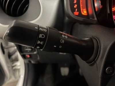 Toyota Aygo 1.0 VVT-i 69 CV 5 porte x-play (17)