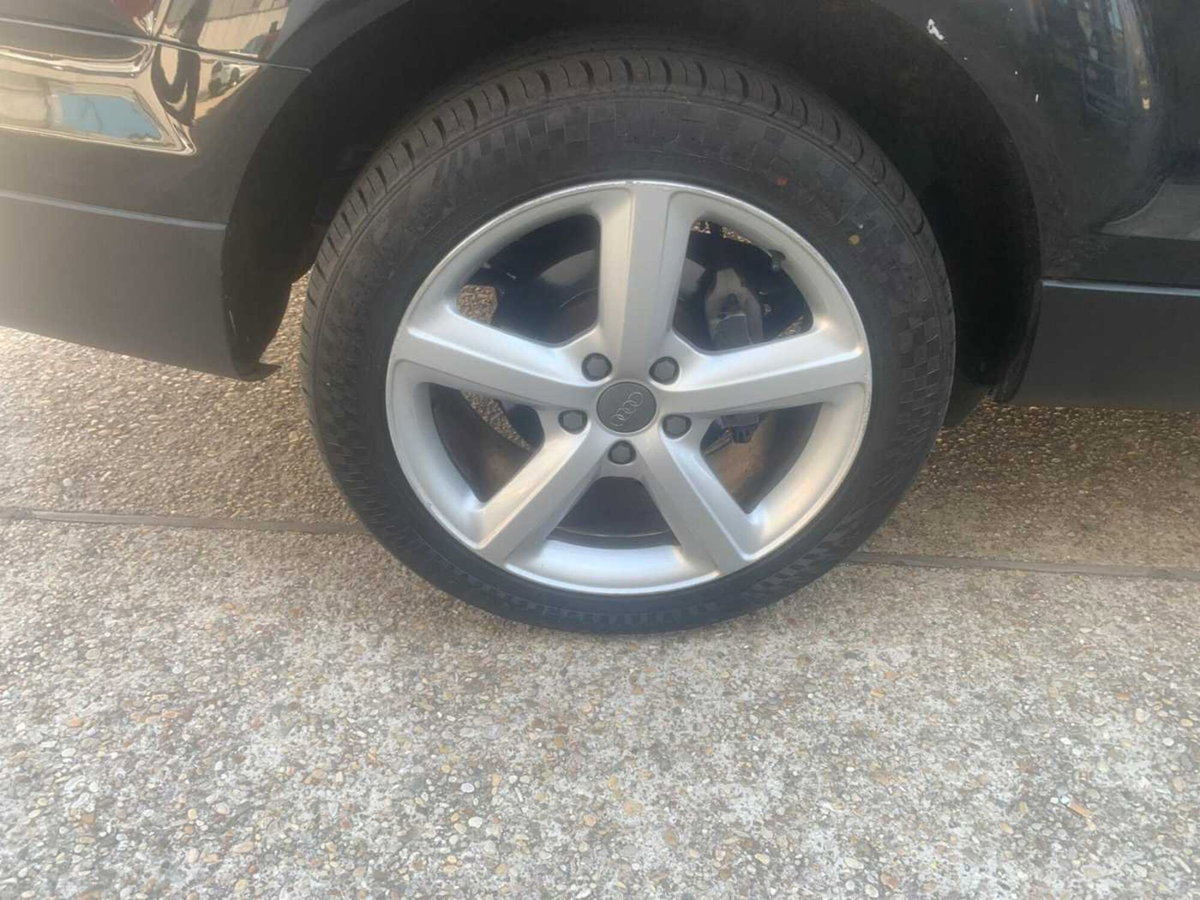 Audi Q7 3.0 V6 TDI 233CV quattro tiptronic Advanced Plus (16)
