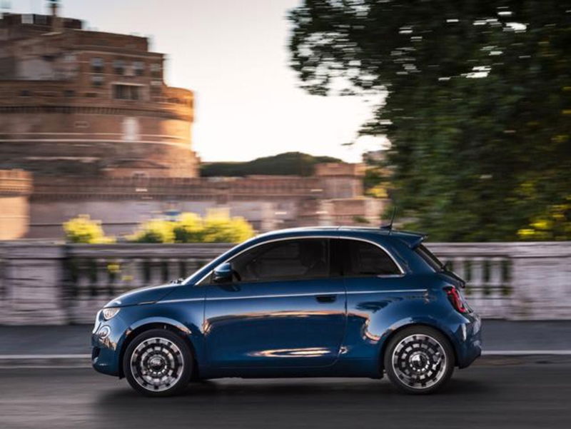 Fiat 500e Icon Berlina 42 kWh