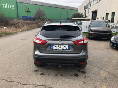 Nissan Qashqai 1.6 dCi 2WD N-Connecta (6)