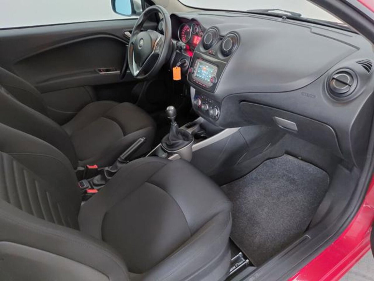 Alfa Romeo MiTo 1.4 78 CV 8V S&S Urban (10)