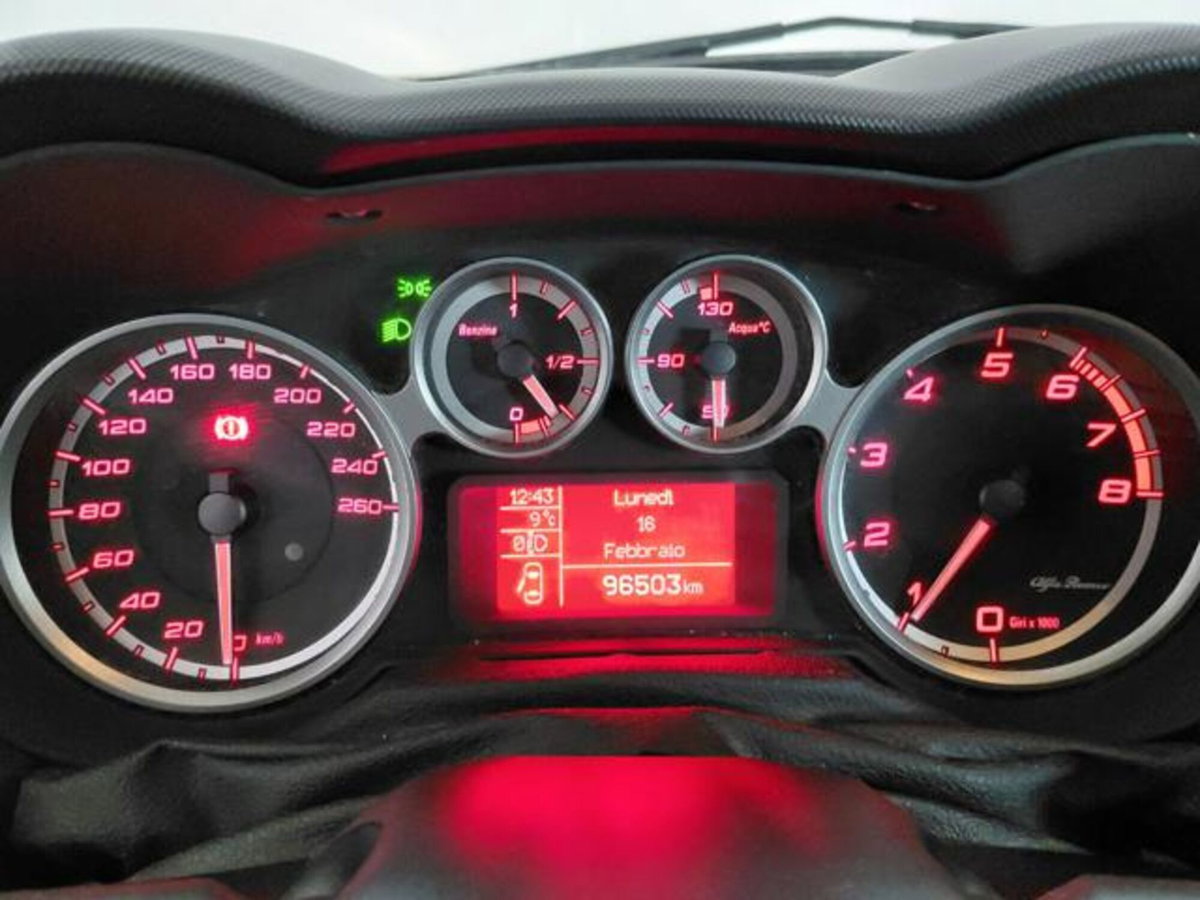 Alfa Romeo MiTo 1.4 78 CV 8V S&S Urban (18)