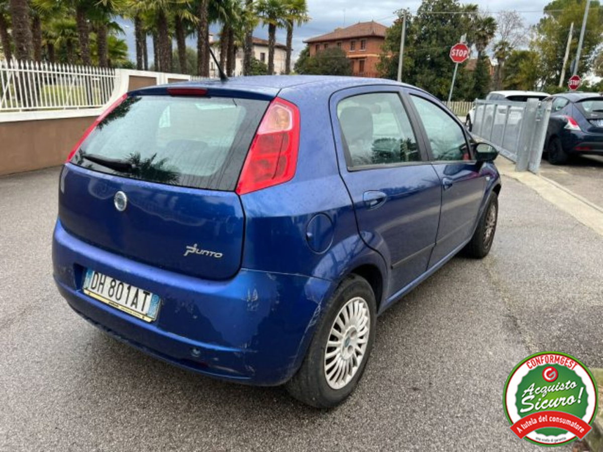 Fiat Grande Punto 1.3 MJT 75 CV 5 porte Dynamic (2)