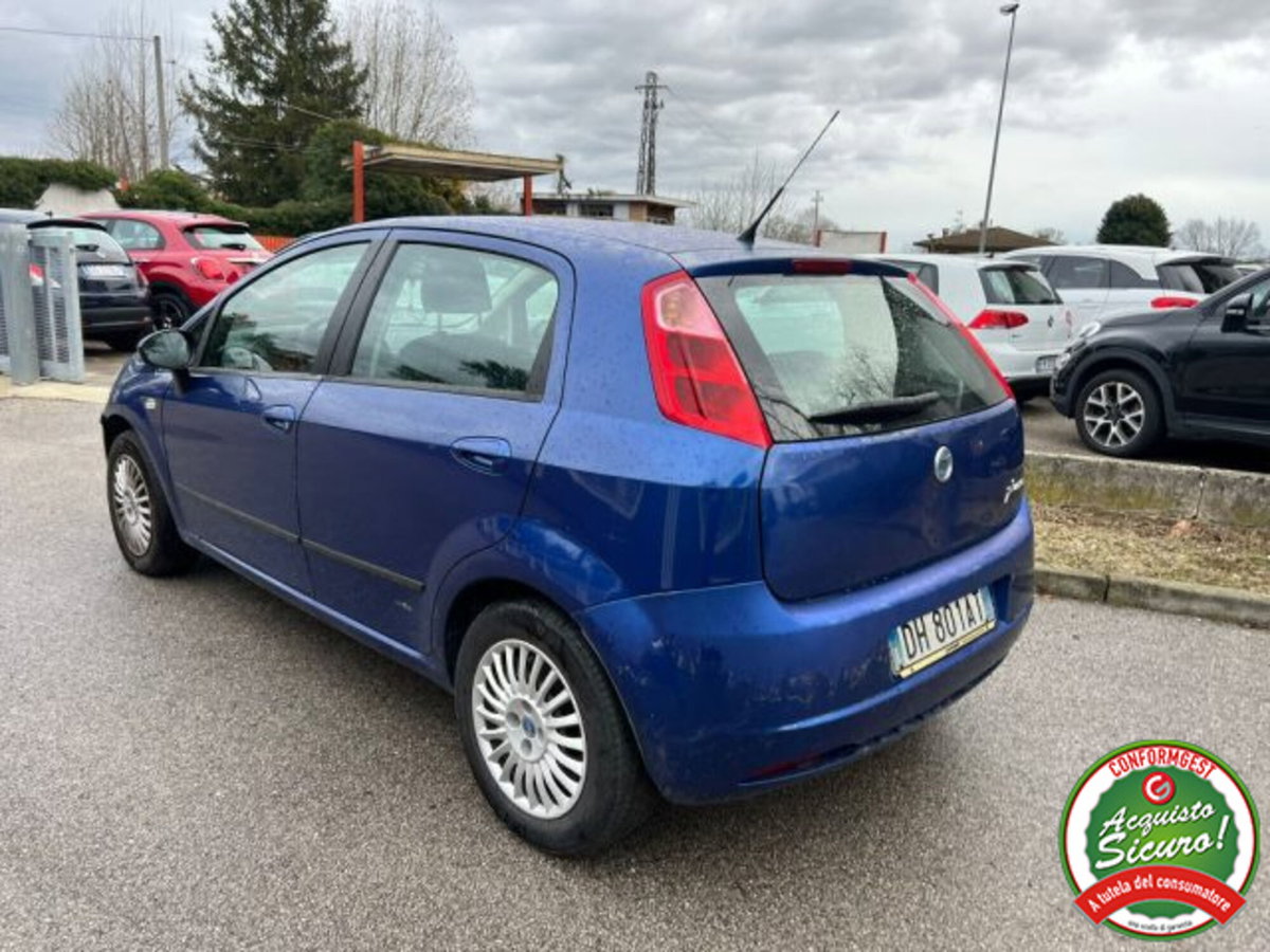 Fiat Grande Punto 1.3 MJT 75 CV 5 porte Dynamic (4)