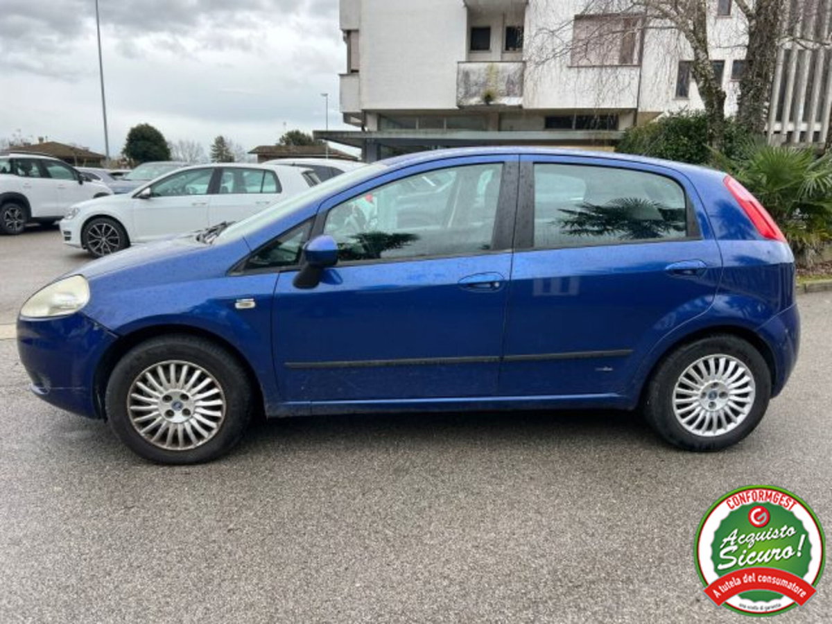 Fiat Grande Punto 1.3 MJT 75 CV 5 porte Dynamic (5)