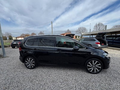 Volkswagen Touran 2.0 TDI 150 CV SCR Highline BlueMotion Technology (4)