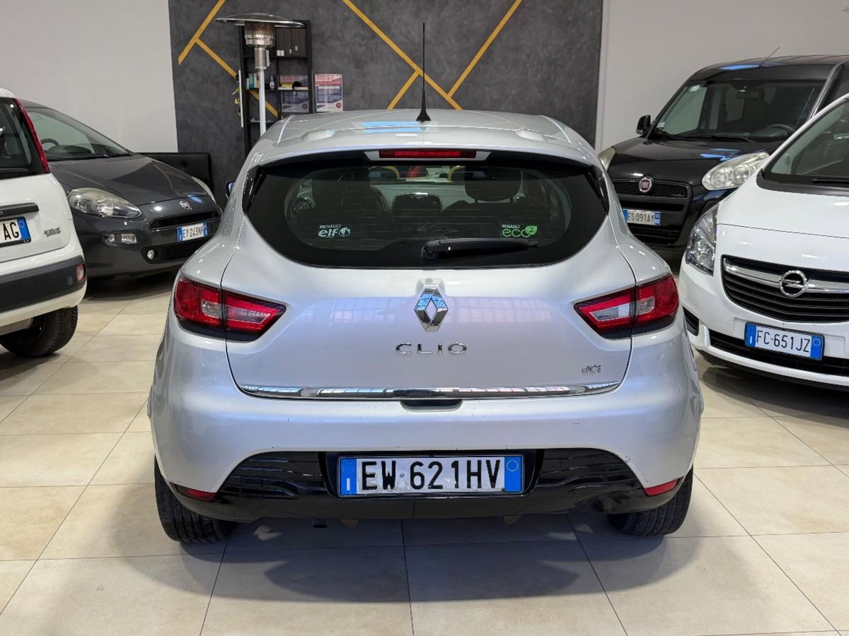 Renault Clio 1.5 dCi 8V 90CV EDC 5 porte Energy (5)