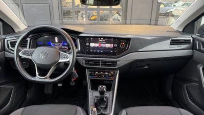 Volkswagen Polo 1.0 evo Life 80cv (8)