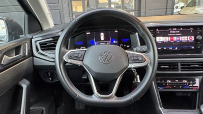 Volkswagen Polo 1.0 evo Life 80cv (9)