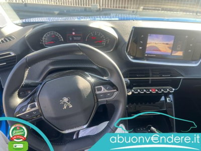 Peugeot 2008 PureTech 100 S&S Allure Pack (18)