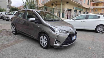 Toyota Yaris 1.5 Hybrid 5 porte Cool (3)