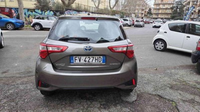 Toyota Yaris 1.5 Hybrid 5 porte Cool (4)