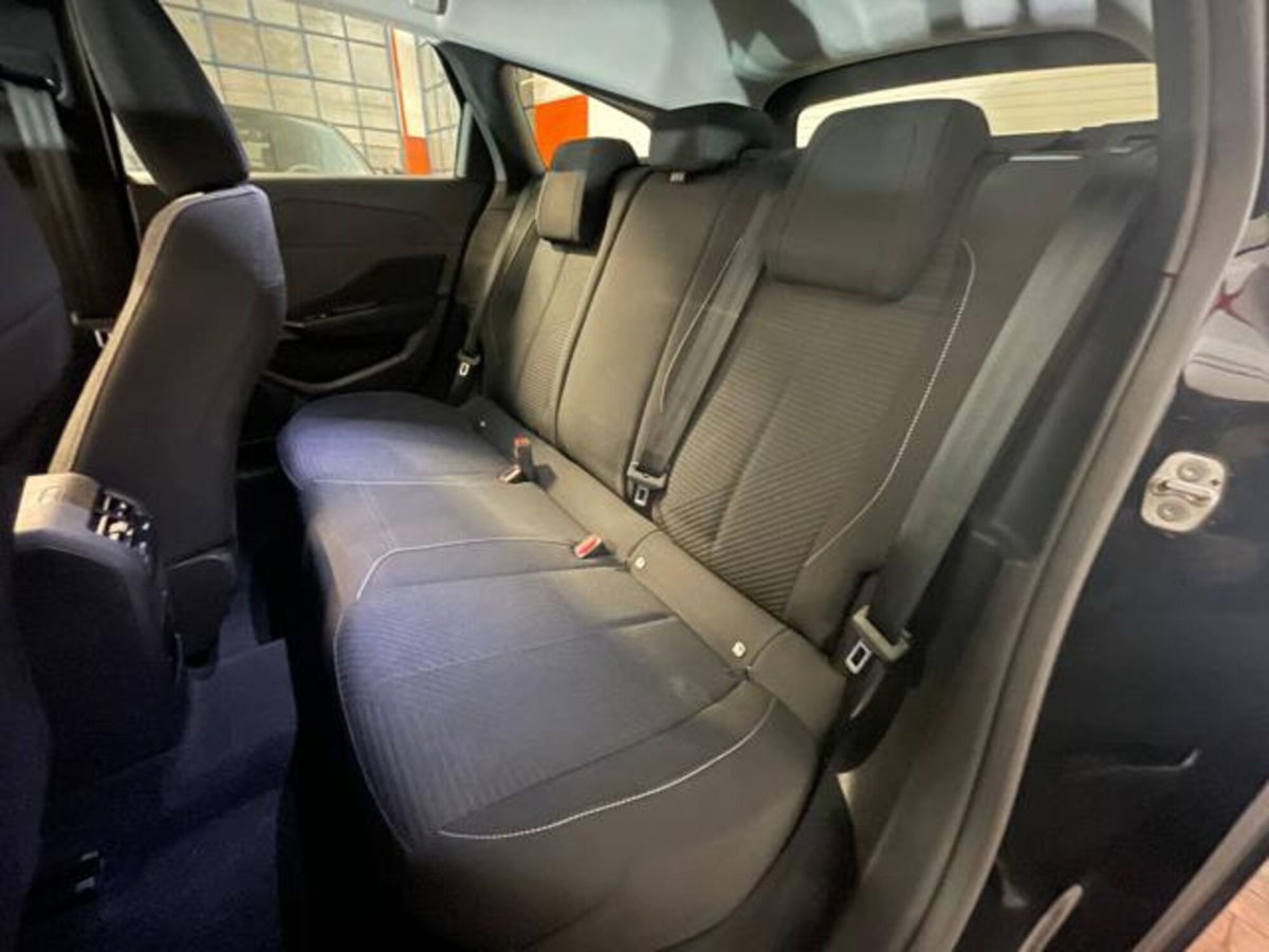 Peugeot 308 SW PureTech Turbo 130 S&S Active Pack (16)