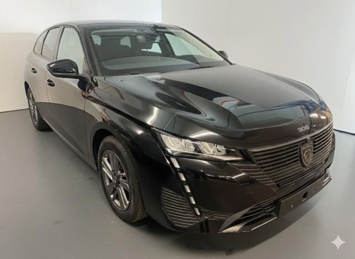 Peugeot 308 SW PureTech Turbo 130 S&S Active Pack (2)