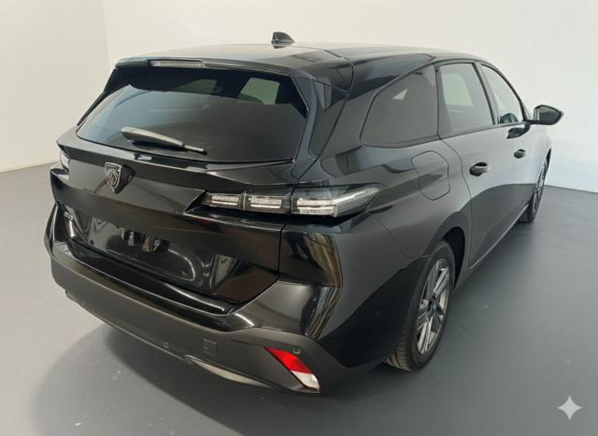 Peugeot 308 SW PureTech Turbo 130 S&S Active Pack (3)