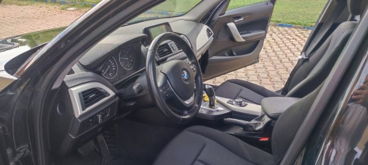 BMW Serie 1 116d 2.0 116CV cat 5 porte Attiva DPF (16)