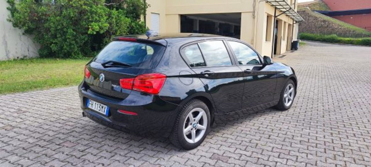 BMW Serie 1 116d 2.0 116CV cat 5 porte Attiva DPF (5)
