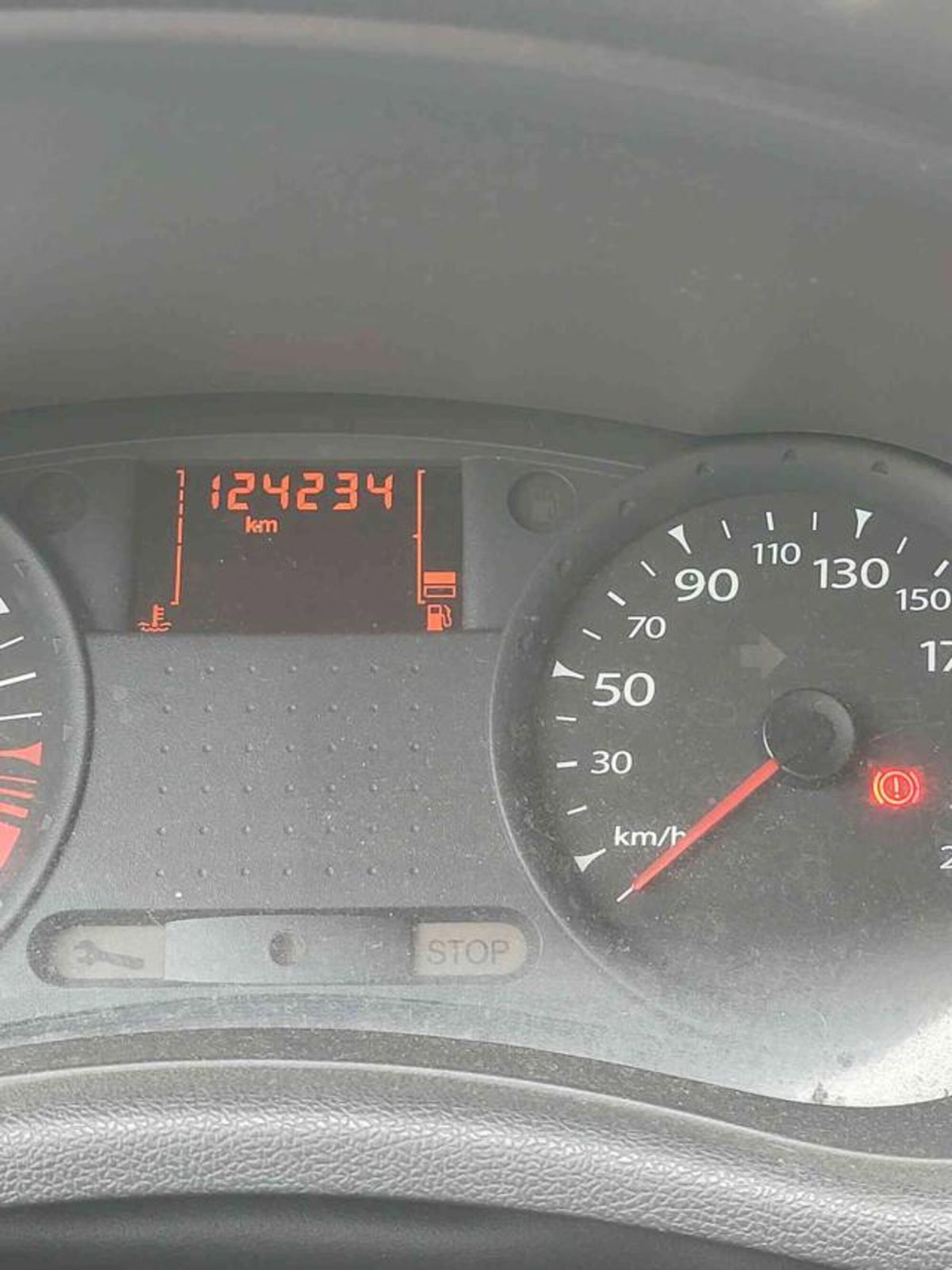 Renault Clio 1.2 16V 5 porte Dynamique (9)