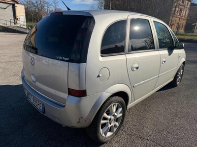 Opel Meriva 1.6 16V Cosmo (7)