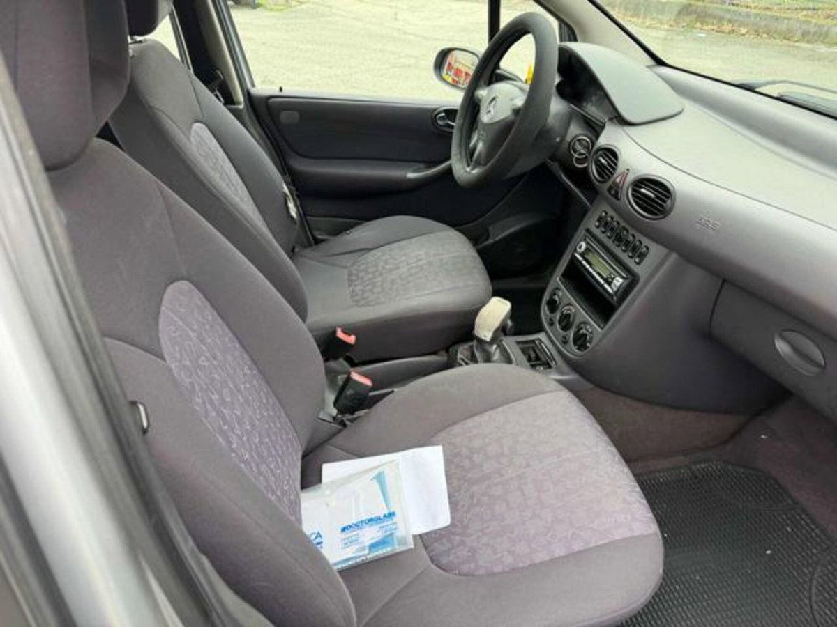 Mercedes-Benz Classe A 170 CDI cat Avantgarde Lunga (2)