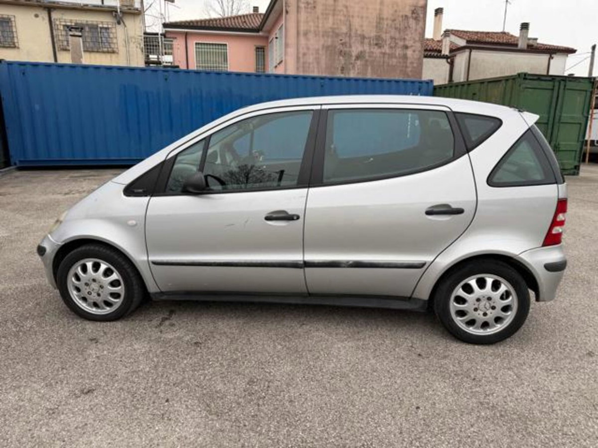 Mercedes-Benz Classe A 170 CDI cat Avantgarde Lunga (4)