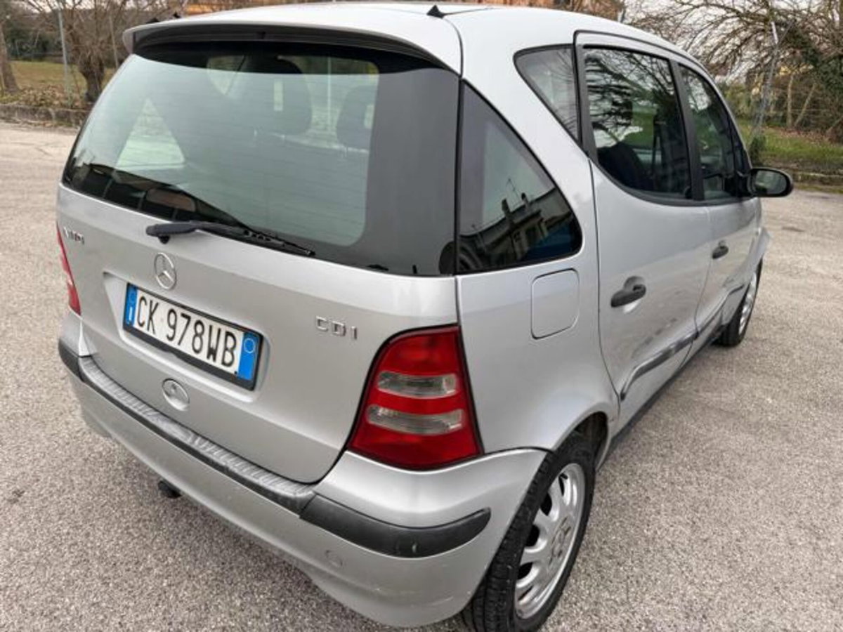 Mercedes-Benz Classe A 170 CDI cat Avantgarde Lunga (8)