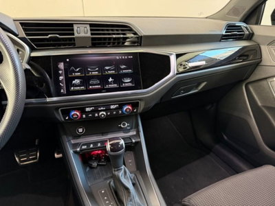 Audi Q3 Sportback 40 TFSI S tronic quattro edition (8)