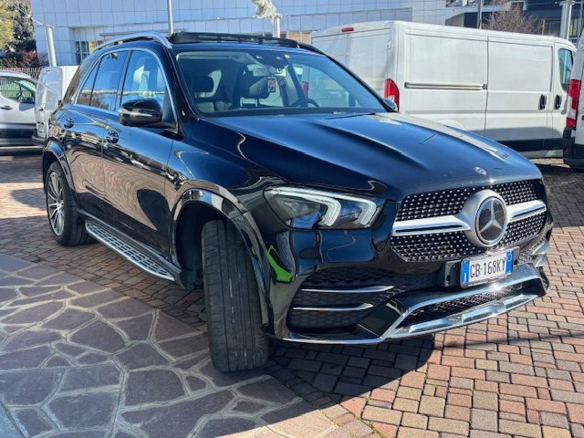 Mercedes-Benz GLE SUV 300 d 4Matic Premium Plus (3)