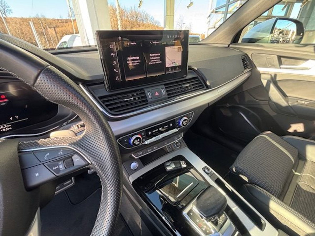 Audi Q5 40 TDI 204 CV quattro S tronic S line plus (17)